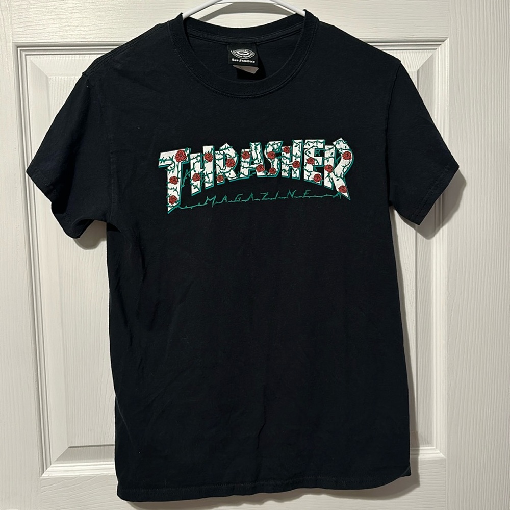 Women’s thrasher t-shirt